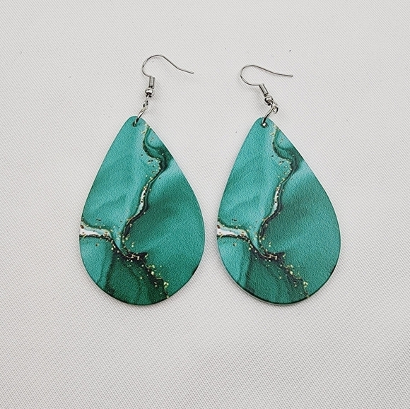 Boho Dangling Wooden Fashion Earrings - Picture 6 of 8